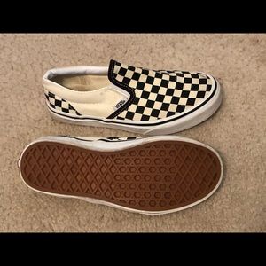 Vans kids lot. Black sz 3. Pink sz 2.